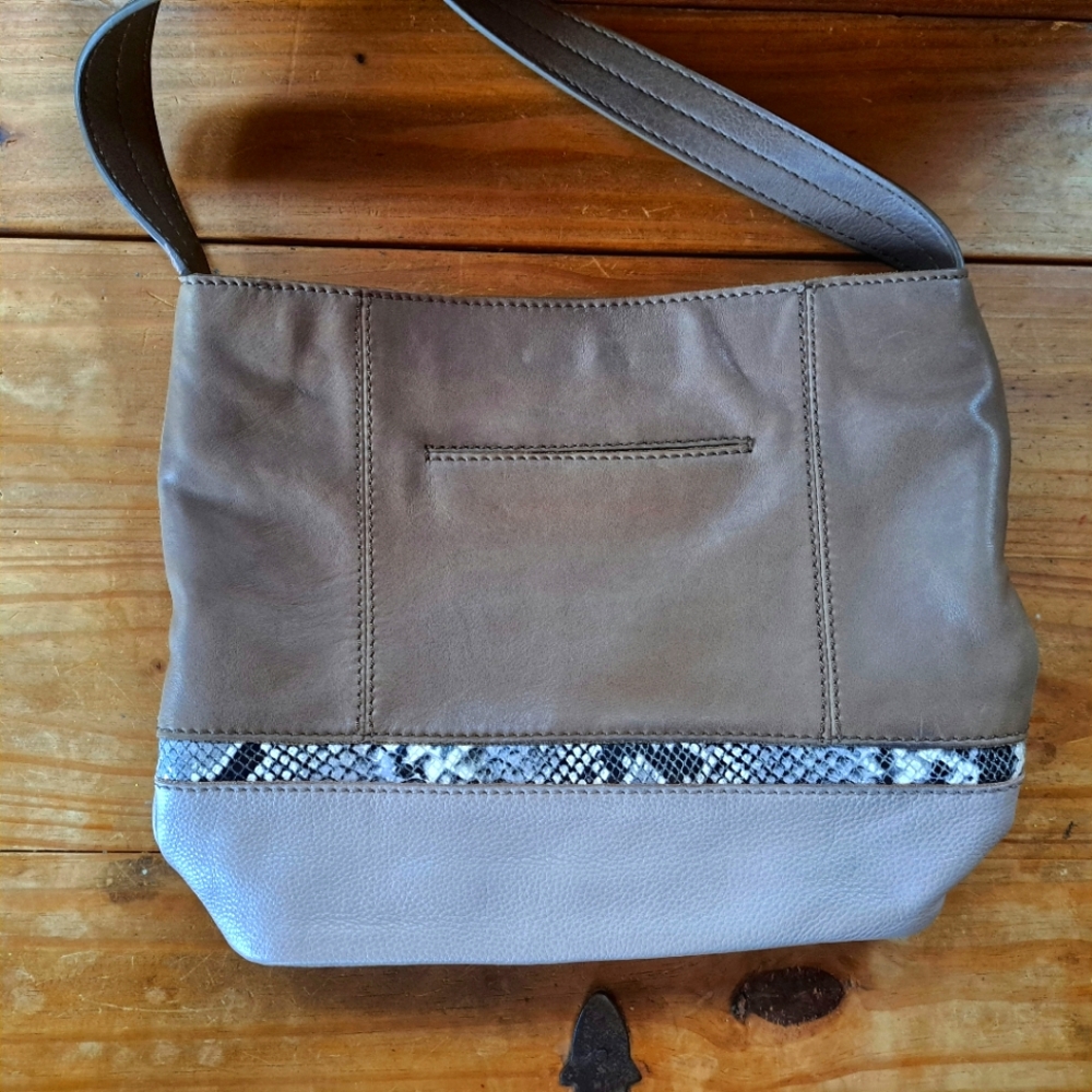 The Sak Brown Leather Shoulder Bag Tan Colorblock Snakeskin Print Trim Purse
